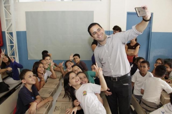 2020.06.02_prefeito_amigo_crianca_1