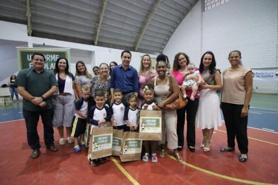 2020.06.02_prefeito_amigo_crianca_1